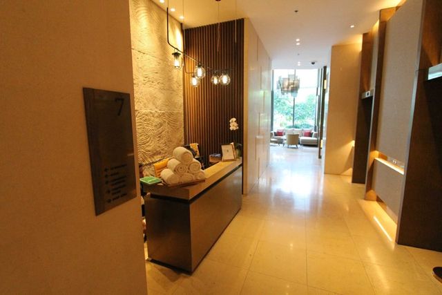 Lift lobby with concierge desk
